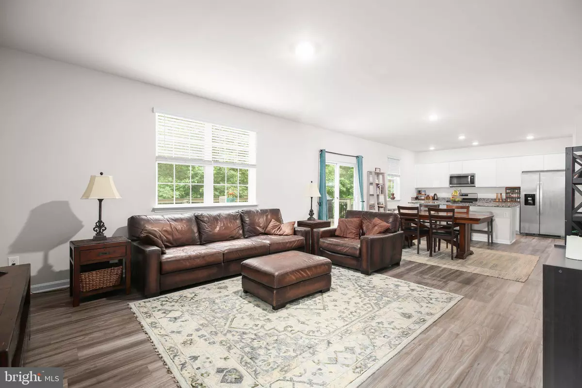 Fredericksburg, VA 22405,141 LIVINGWOOD CT