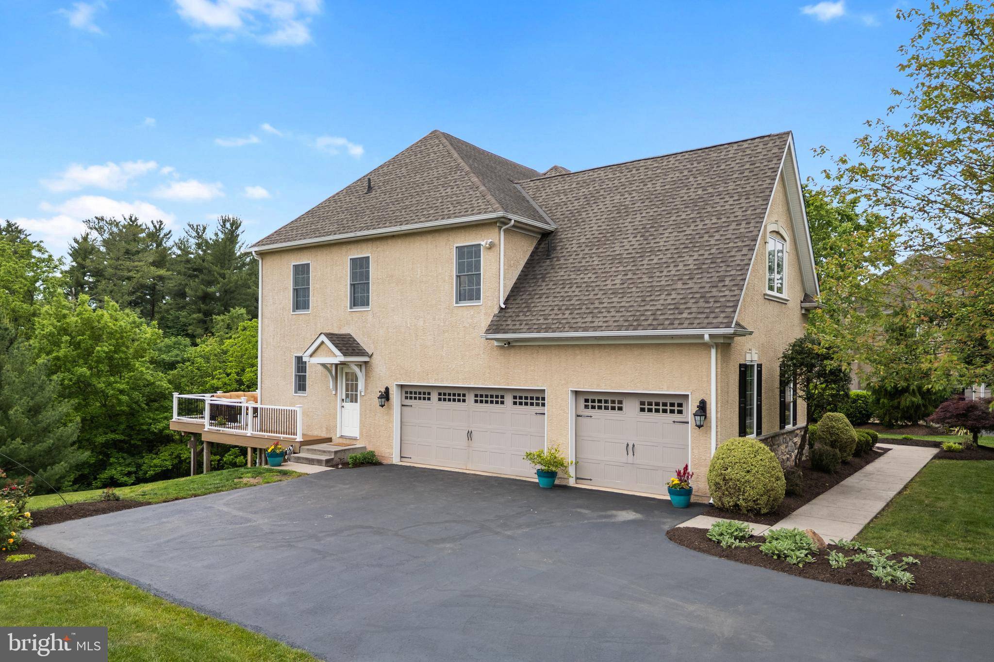 Harleysville, PA 19438,579 WOODVIEW LN