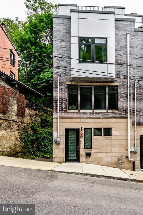 245 LYCEUM AVE, Philadelphia, PA 19128