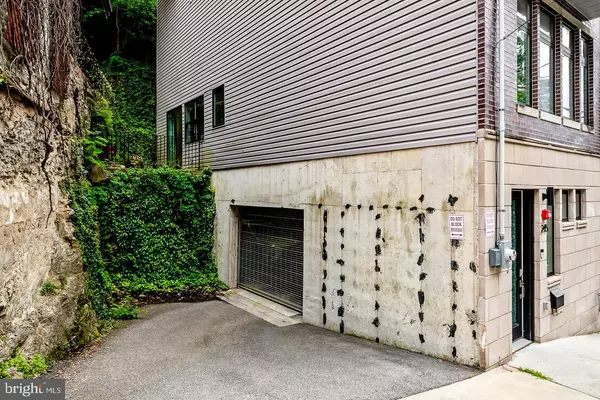 Philadelphia, PA 19128,245 LYCEUM AVE