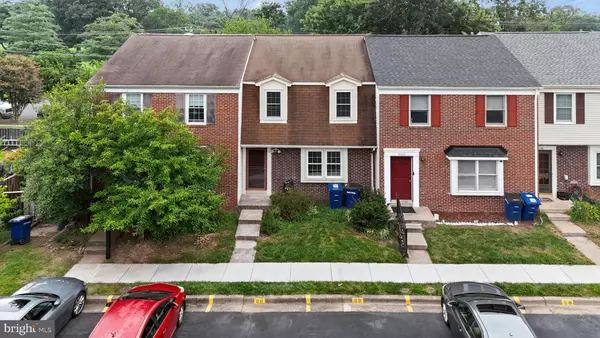 Herndon, VA 20170,1160 LISA CT