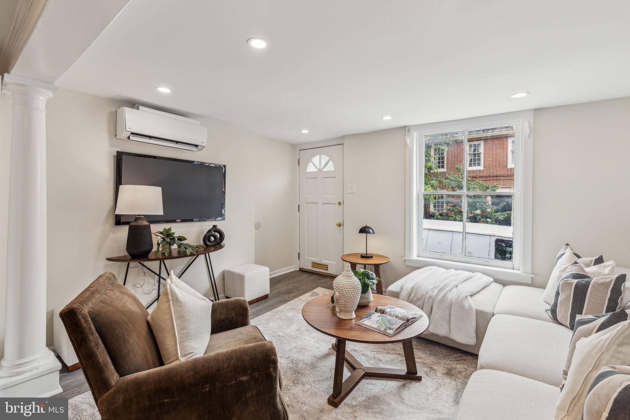 Philadelphia, PA 19147,106 BAINBRIDGE ST