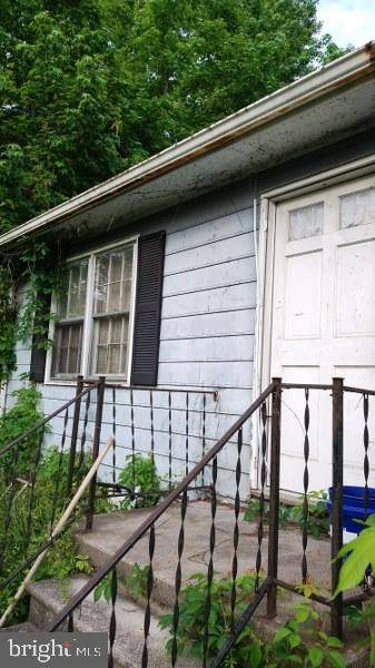 331 WICKHAM ST, South Boston, VA 24592