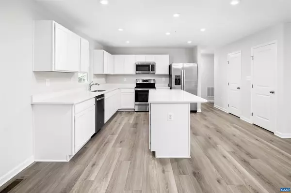 Barboursville, VA 22923,142 GLACIER AVE