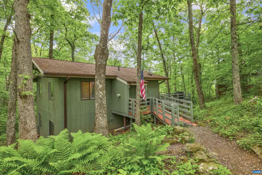 134 GUMTREE DR, Wintergreen Resort, VA 22967
