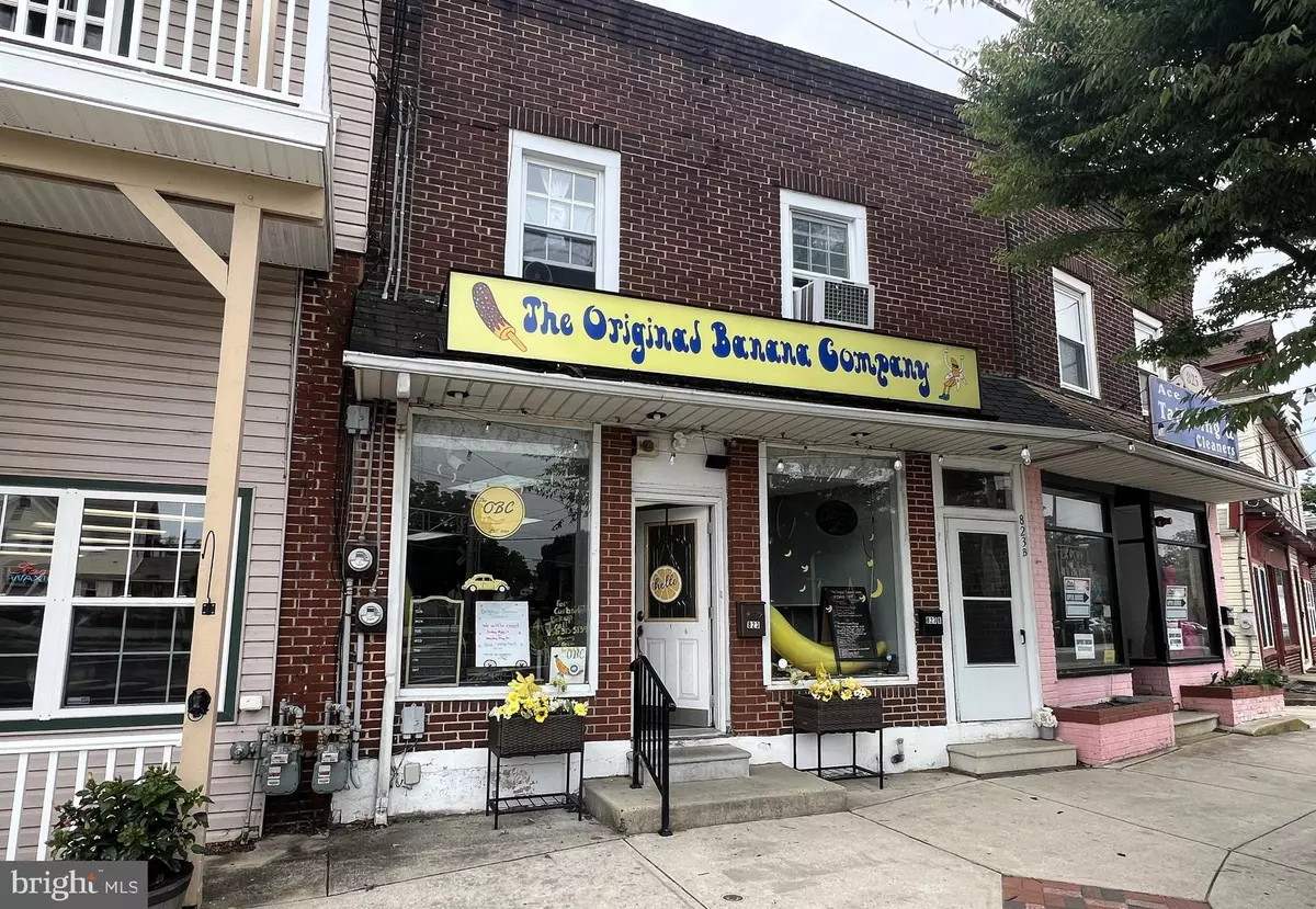 Laurel Springs, NJ 08021,823 W ATLANTIC AVE