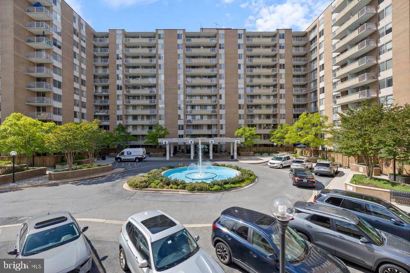 Washington, DC 20008,3001 VEAZEY NW #116
