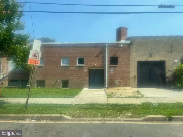 Washington, DC 20018,1809 RHODE ISLAND AVE NE