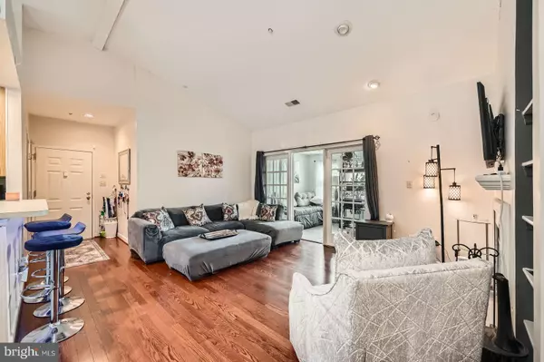 Silver Spring, MD 20904,3307 SIR THOMAS DR #5-B-41