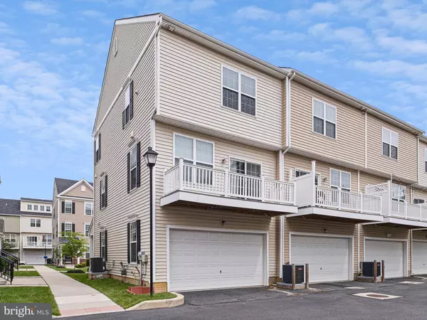 Claymont, DE 19703,3529 NAAMANS DR