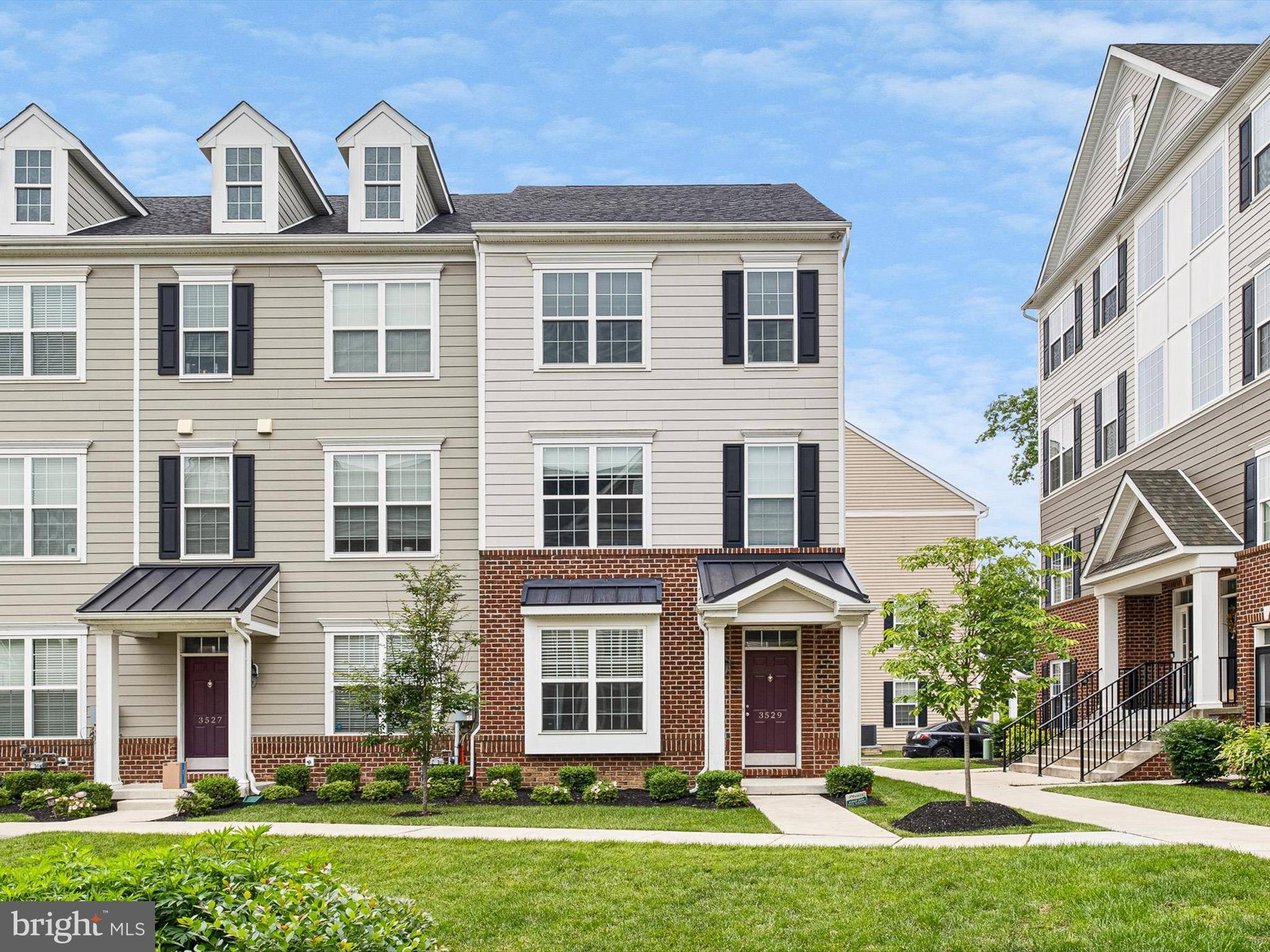Claymont, DE 19703,3529 NAAMANS DR