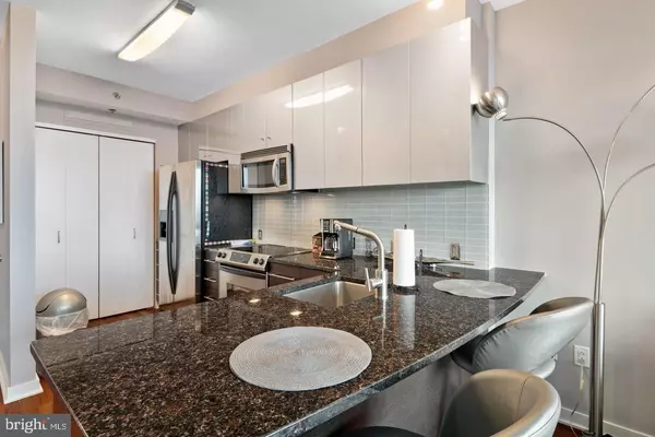 Philadelphia, PA 19103,2101 MARKET ST #3408