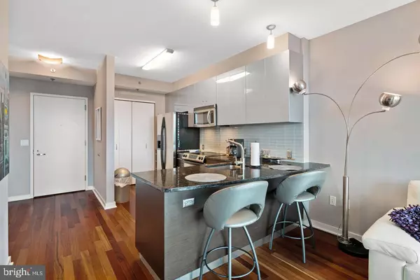 Philadelphia, PA 19103,2101 MARKET ST #3408