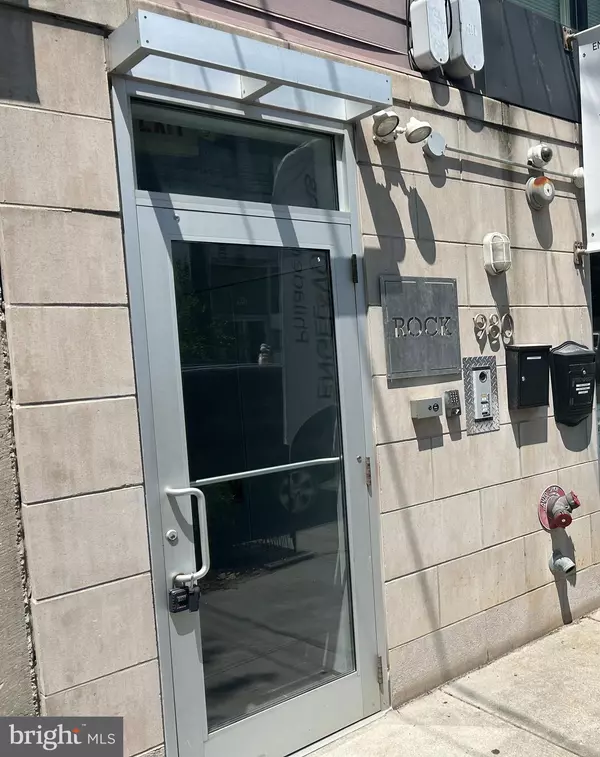 Philadelphia, PA 19123,980-82 N 2ND ST #3R