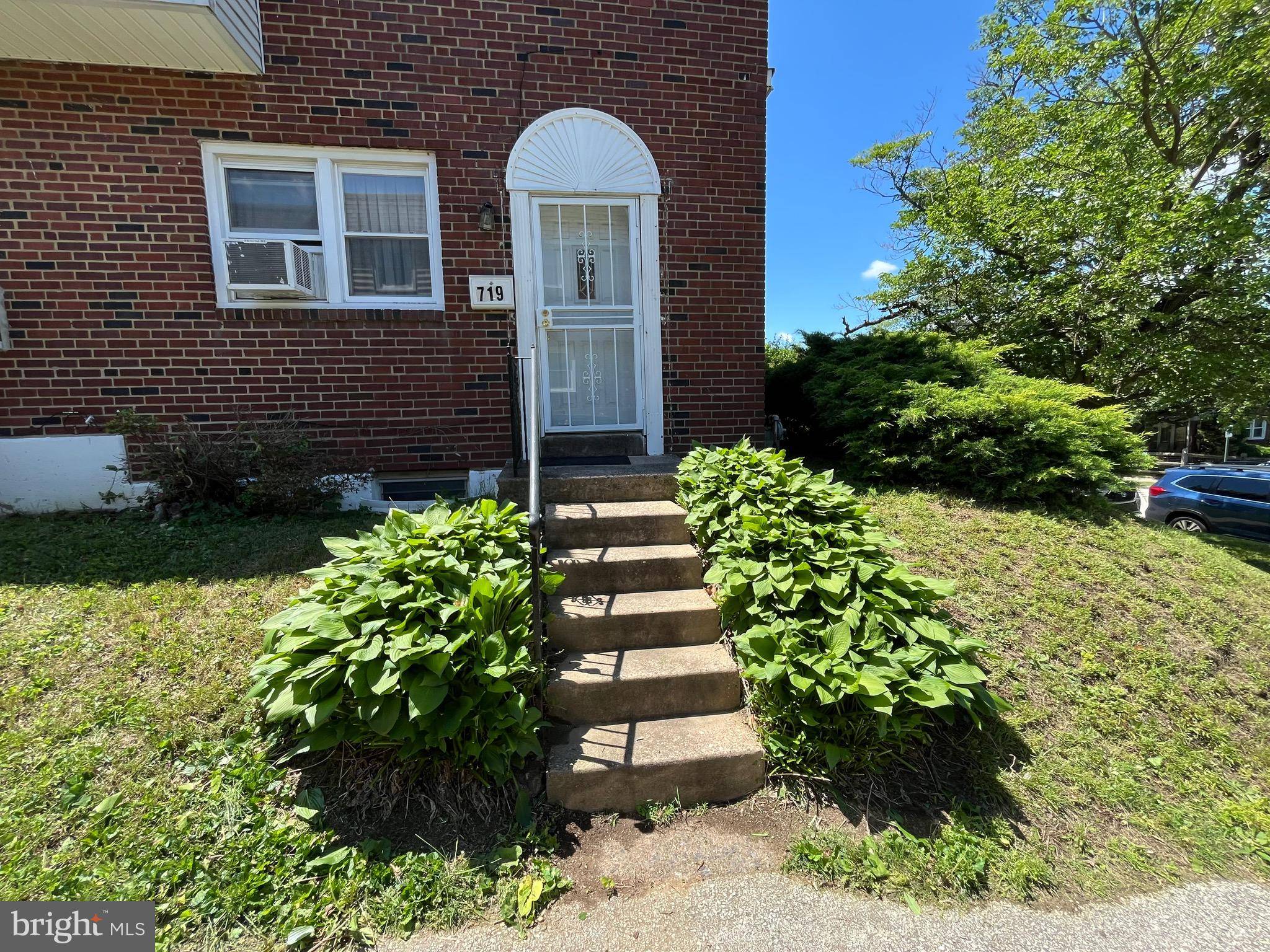 719 E 25TH ST, Chester, PA 19013