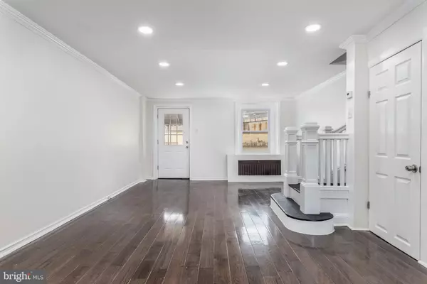 Philadelphia, PA 19127,120 GRAPE ST