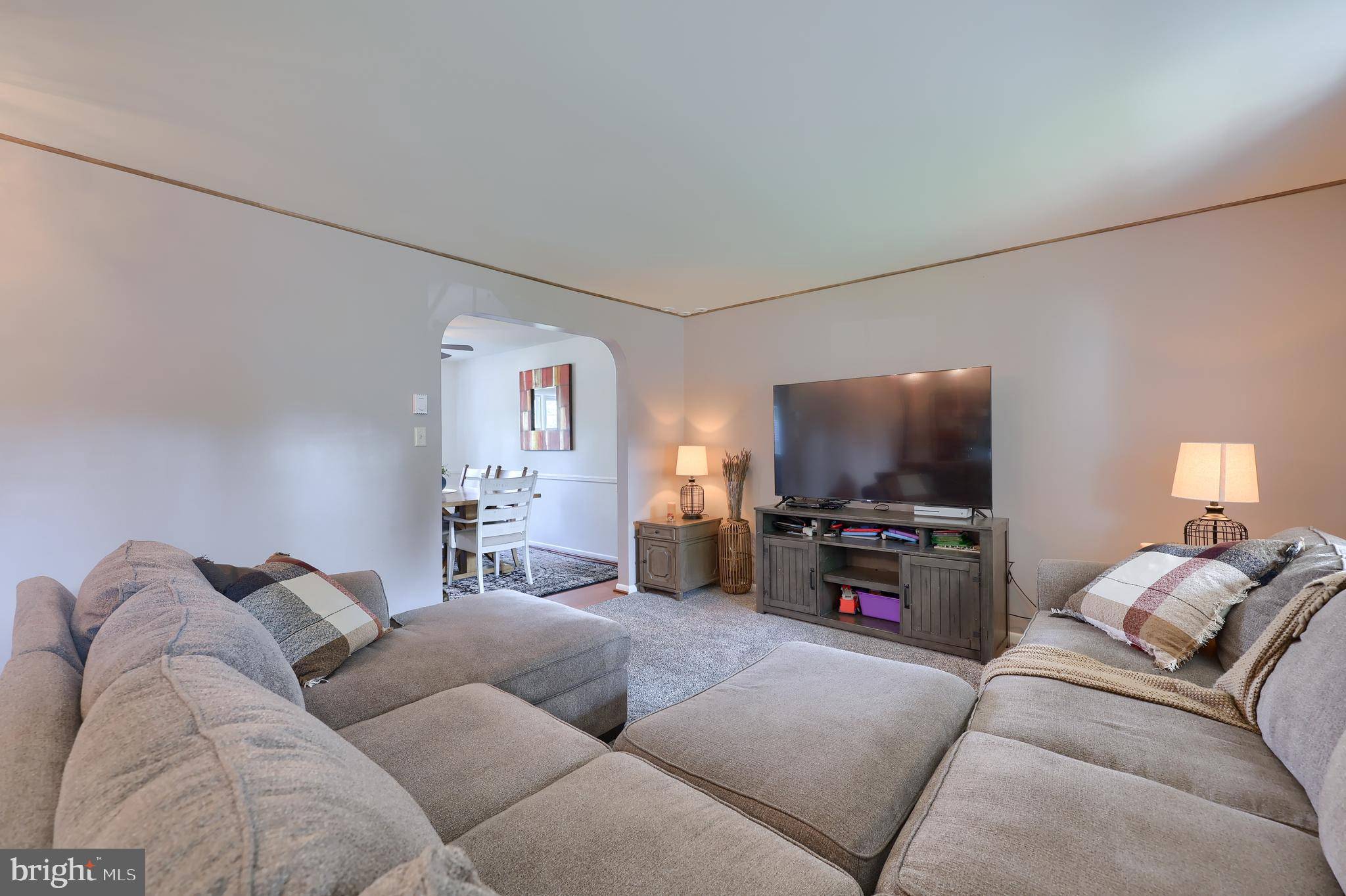Lititz, PA 17543,209 OXFORD DR