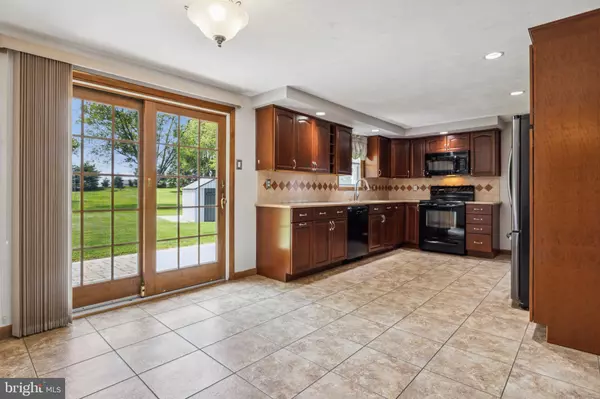 Manchester, PA 17345,195 ZIONS VIEW RD