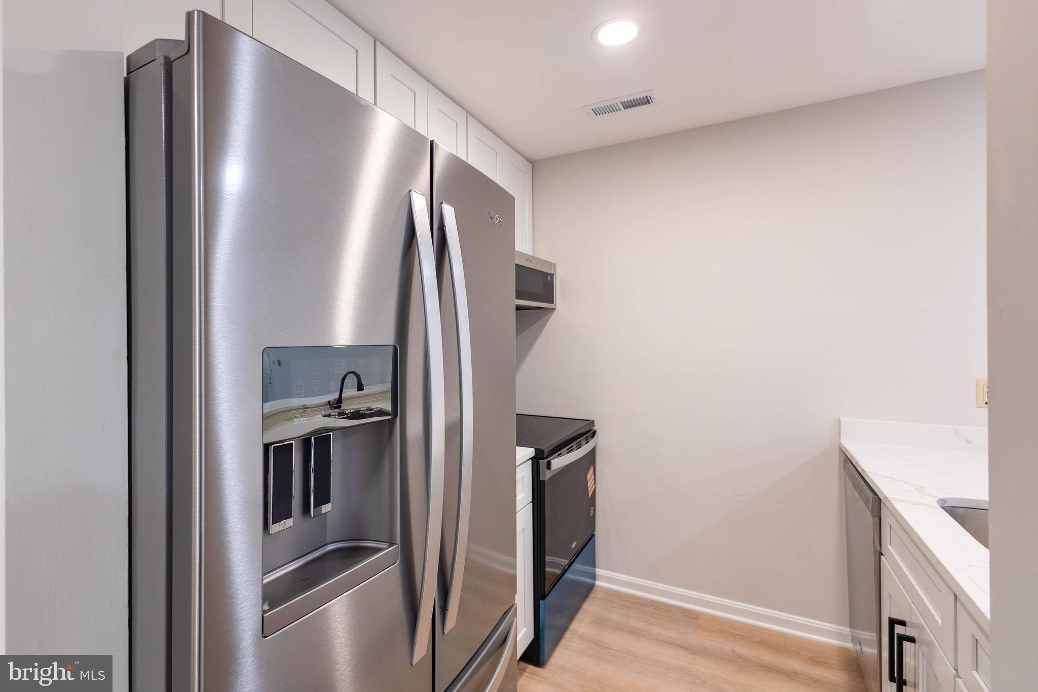 Essex, MD 21221,4 CLOVERWOOD CT #203