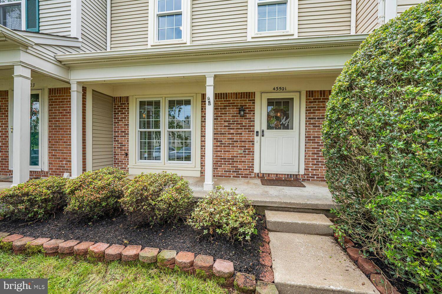 Ashburn, VA 20147,43501 PLANTATION TER