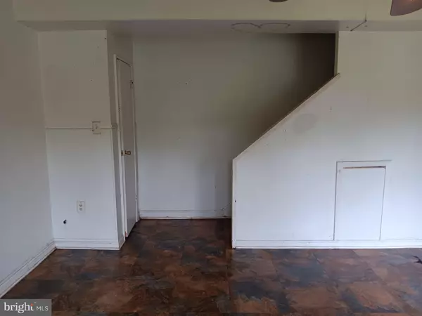 Landover, MD 20785,1911 RAY LEONARD RD