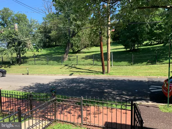 Washington, DC 20020,2237 14TH ST SE