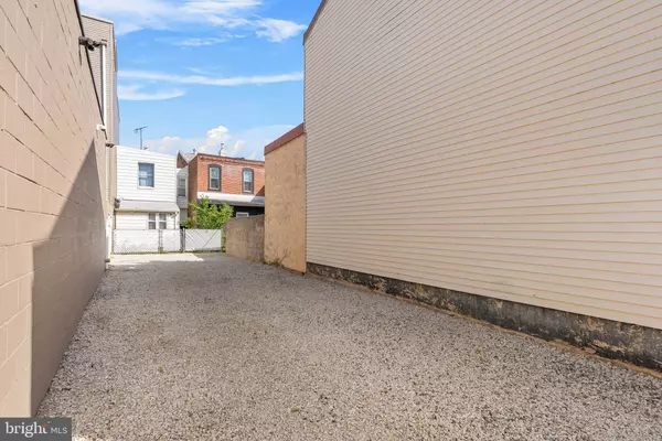 Philadelphia, PA 19125,2666 MERCER ST