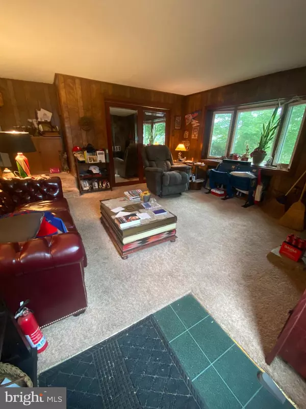 Willow Grove, PA 19090,321 SILVER AVE