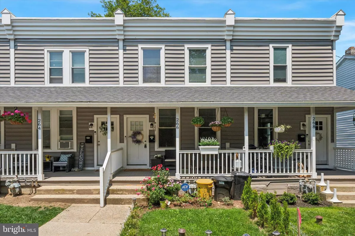 Wayne, PA 19087,266 N ABERDEEN AVE