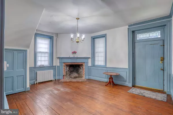 New Castle, DE 19720,900 WASHINGTON ST