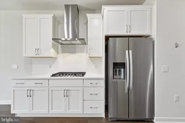 Exton, PA 19341,124 LADBROKE DR