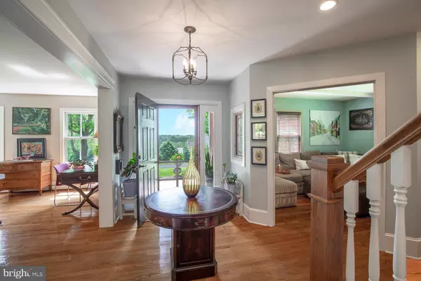 Doylestown, PA 18902,4367 CURLY HILL RD