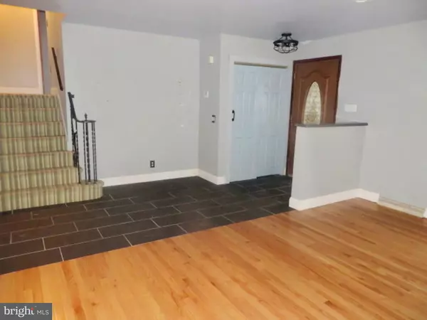 Huntingdon Valley, PA 19006,1221 HUNTINGDON PIKE