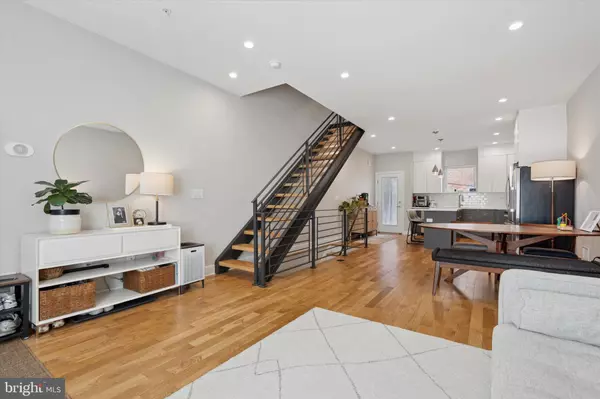 2811 WHARTON ST, Philadelphia, PA 19146