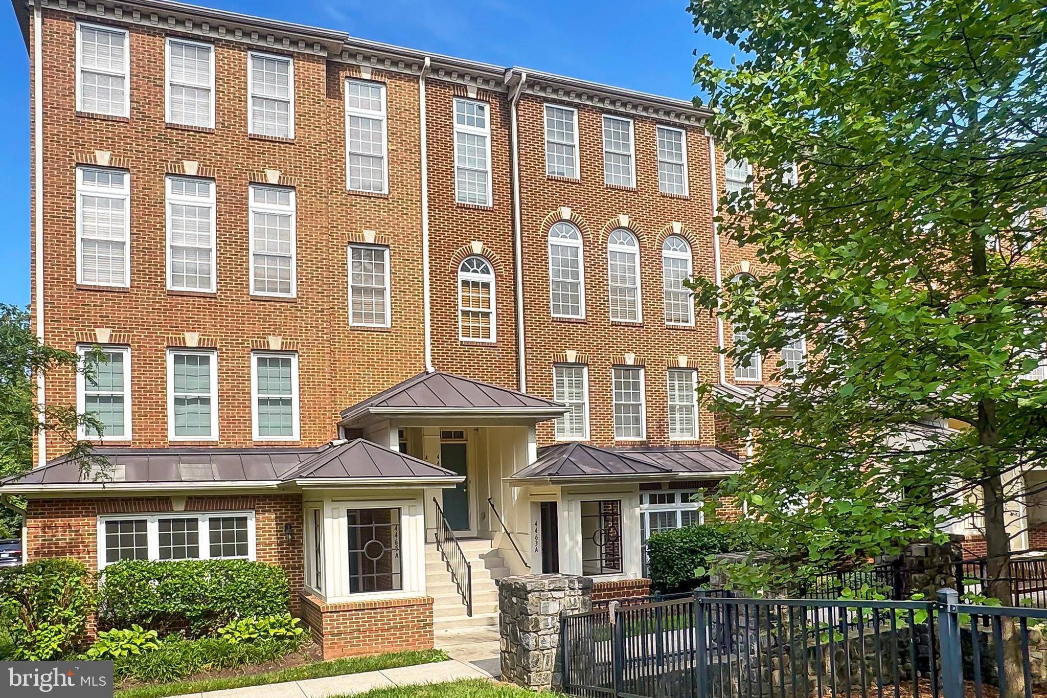 Fairfax, VA 22033,4463A BEACON GROVE CIR #702A