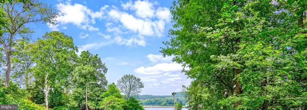 Edgewater, MD 21037,2946 EDGEWATER DR