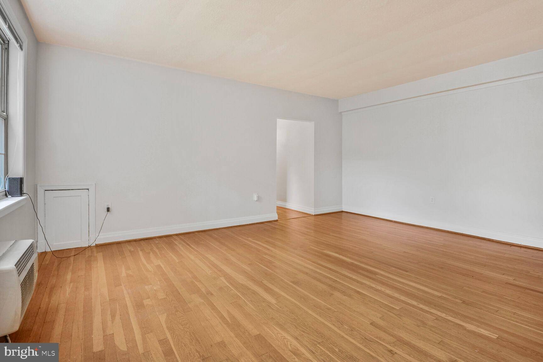 Washington, DC 20016,3051 IDAHO AVE NW #219