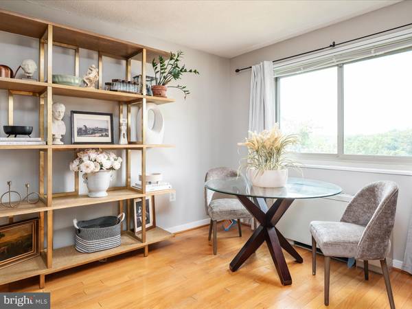Takoma Park, MD 20912,7333 NEW HAMPSHIRE AVE #603