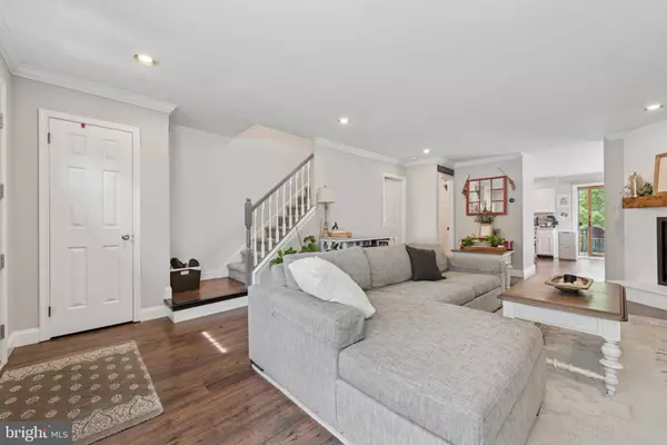 West Chester, PA 19380,194 LONGFORD RD