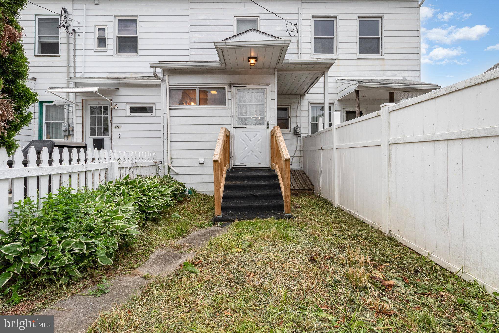 105 ANN ST, Duncannon, PA 17020