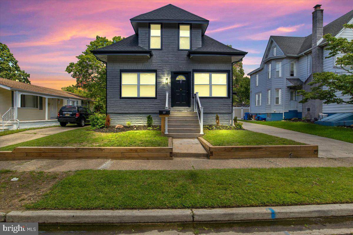 337 WOODBINE AVE, Westville, NJ 08093