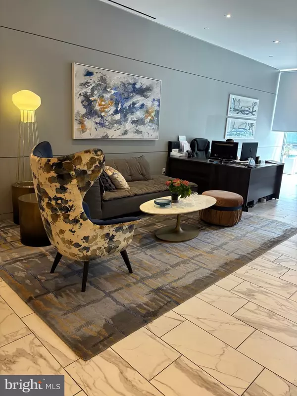 Washington, DC 20003,1211 VAN ST SE #310