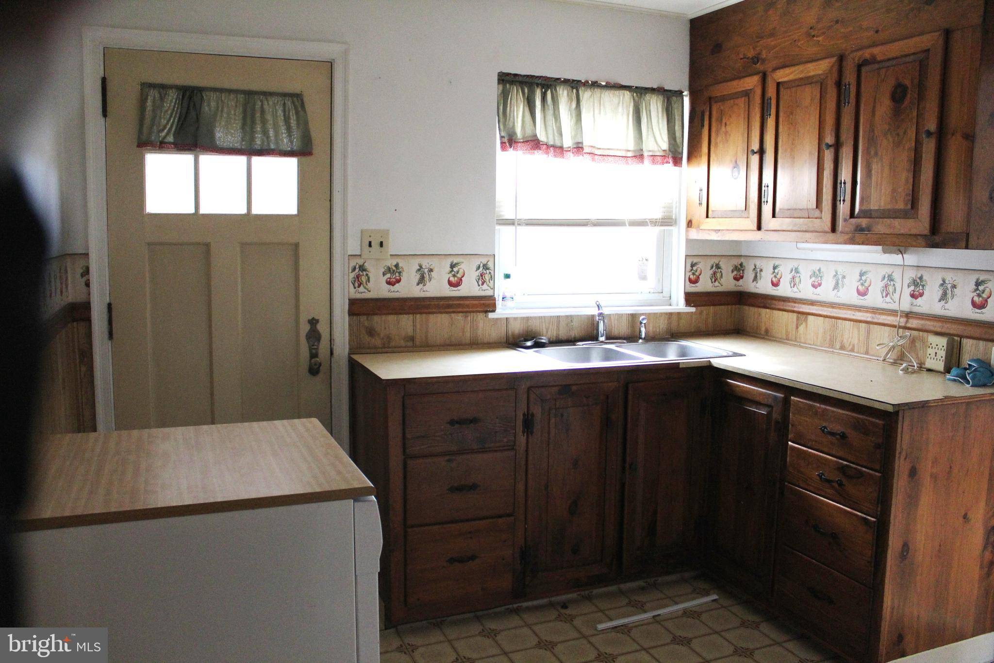 York, PA 17403,1110 E JACKSON ST
