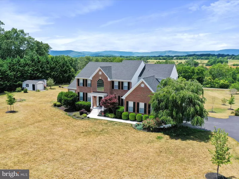 180 NEWELL DR, Middletown, VA 22645