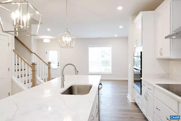 Charlottesville, VA 22901,952 BELVEDERE WAY #A