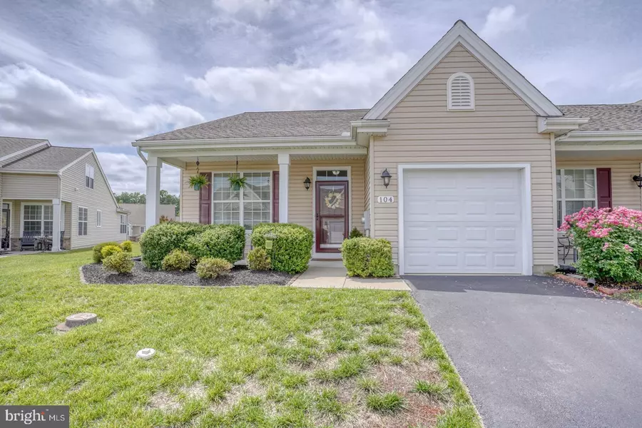 104 LARKSPUR LN, Smyrna, DE 19977