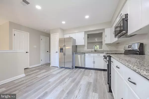 6150 CASTLETOWN WAY, Alexandria, VA 22310