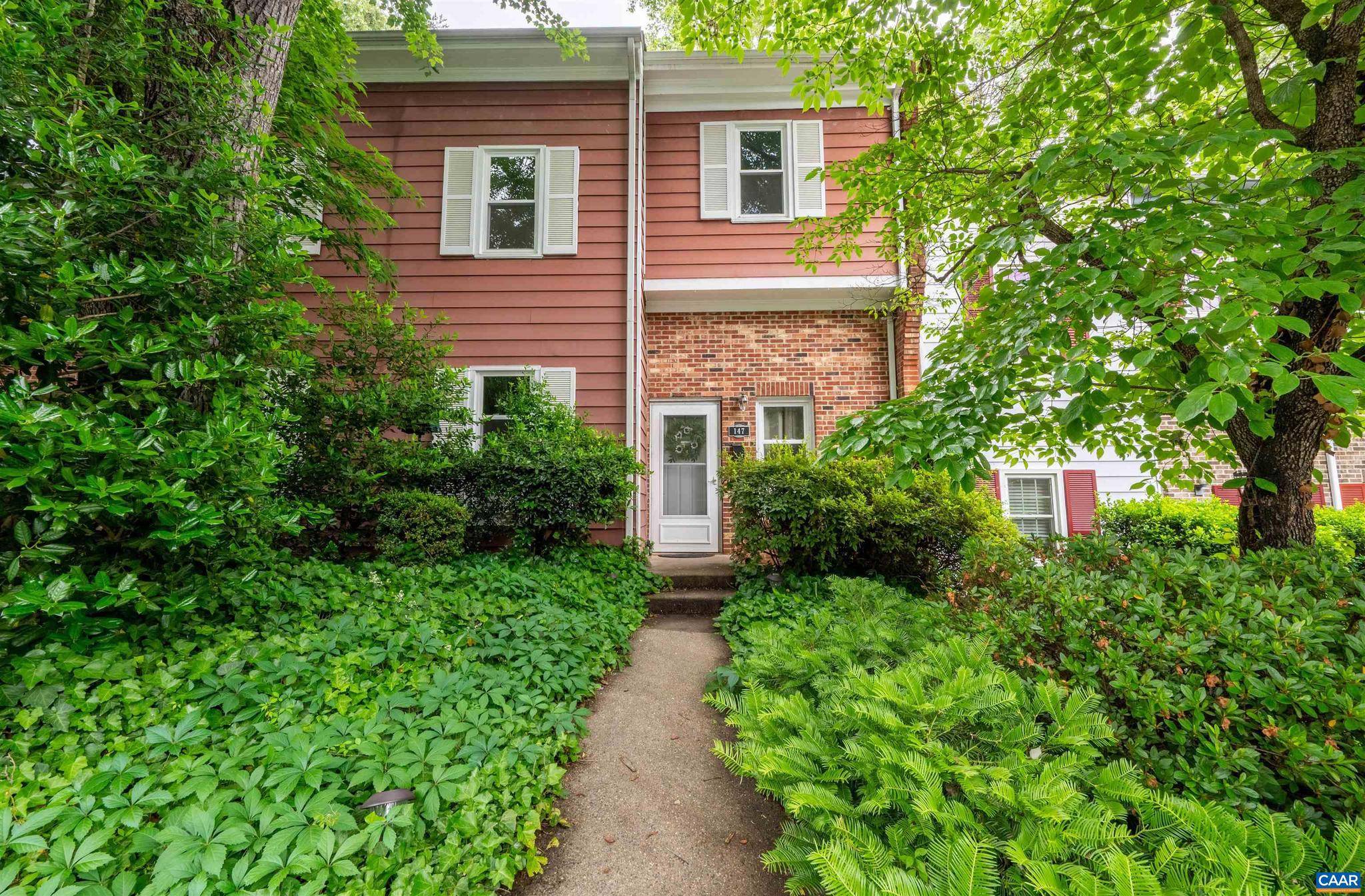 Charlottesville, VA 22903,147 SCARBOROUGH PL