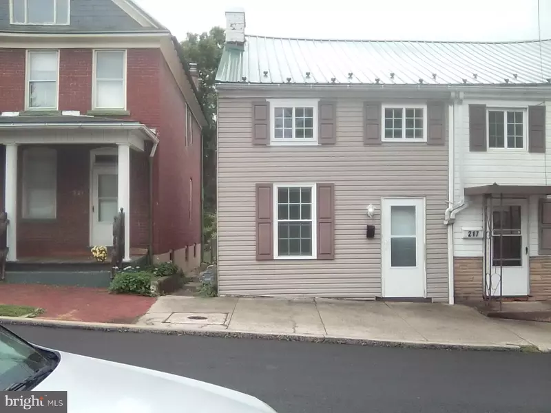 219 PEAR ST, Cumberland, MD 21502