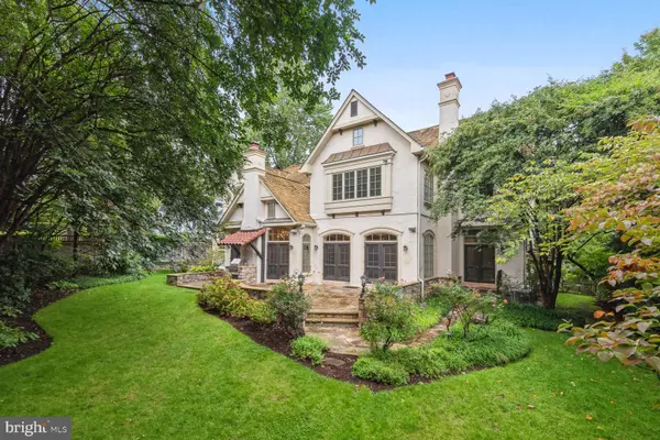 Bethesda, MD 20814,5420 MOORLAND LN